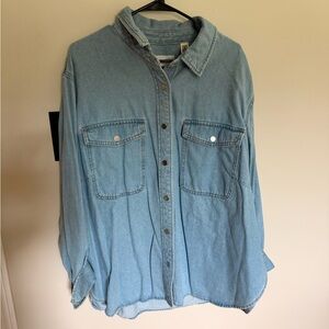 Universal Thread Sky Blue Denim Top